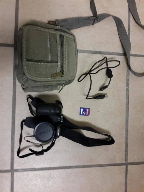 DIGITAL CAMERA FUJIFILM FINEPIX S1500